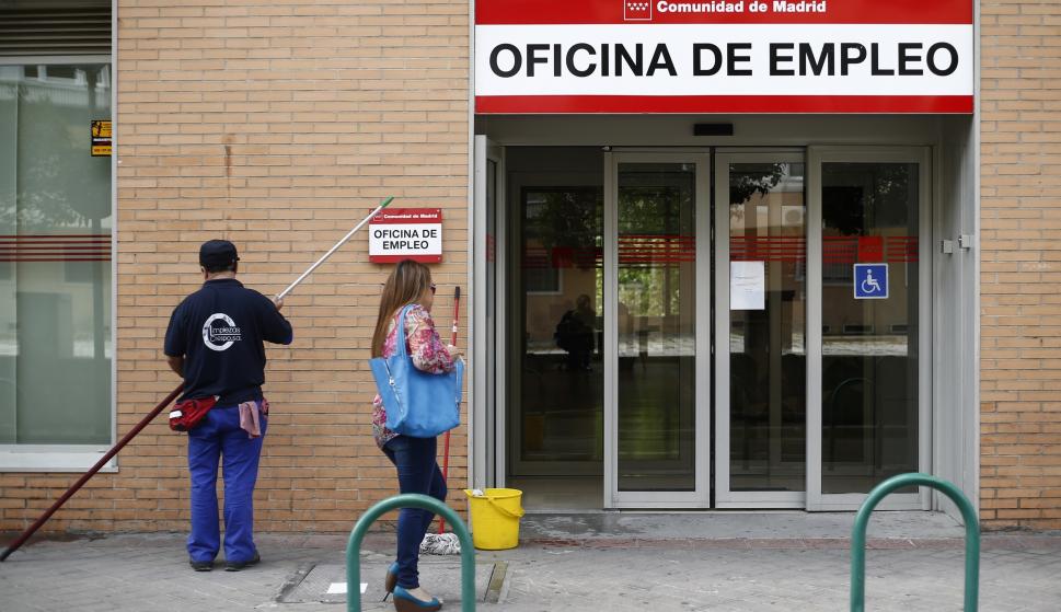 Las Oficinas Del Servicio Público De Empleo Abrirán Al Público 30 Minutos Más Al Día Y Se Podrá 0266