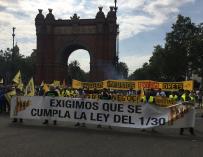 Élite Taxi se ha manifestado este miércoles en Barcelona con el sector del taxi