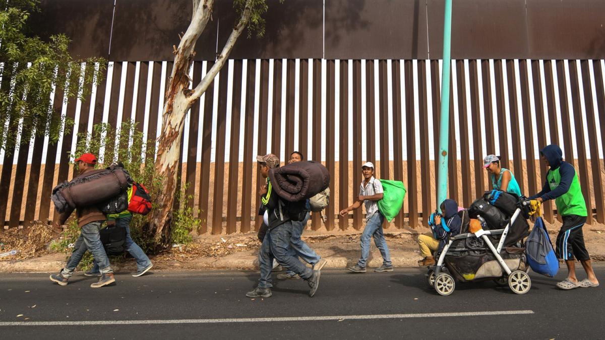 Cerca De 5.000 Migrantes Ya Se Encuentran En Tijuana - Mundo - Diario ...